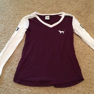 VS Pink longsleeve